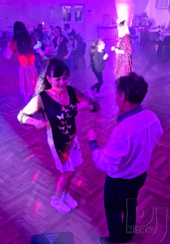 Svadba sa konala v obci Koplotovce okres Hlohovec 